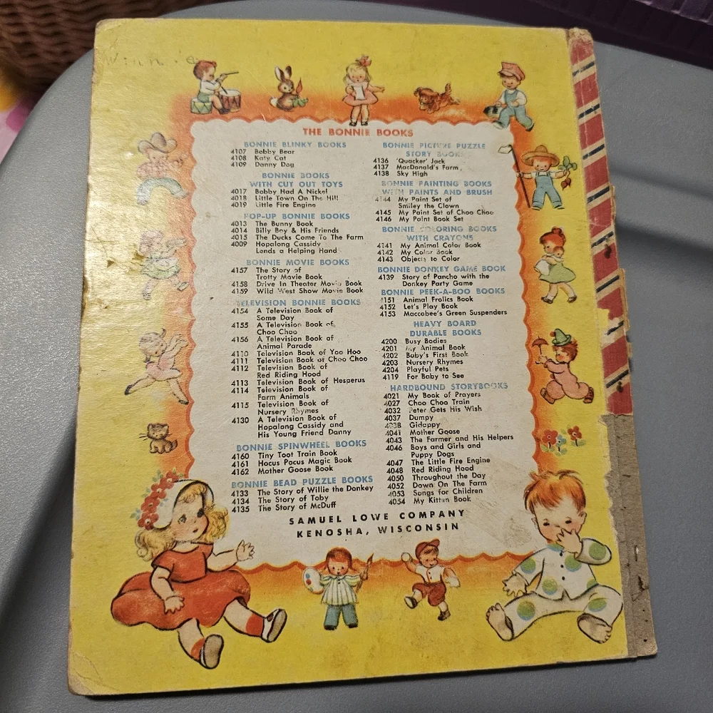 Hop Along Cassidy Little Golden Book & Western Mystery Horse Ramp Walker L👀K